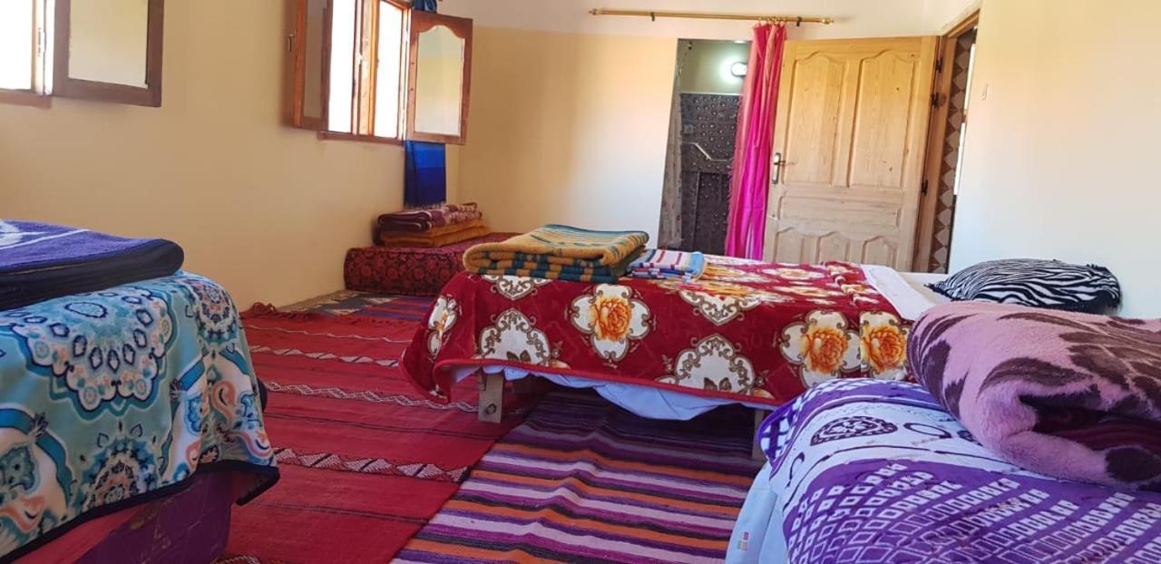 Maison D'Hote Chez La Famille Tamellalt  Kamer foto